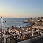 Spacious Bugibba Seafront Free Parking Free Wifi Appartement San Pawl il-Baħar