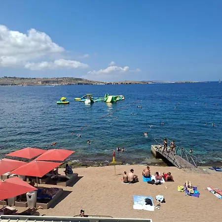 Daire Spacious Bugibba Seafront Free Parking Free Wifi *