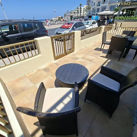 Spacious Bugibba Seafront Free Parking Free Wifi * خليج سانت بول
