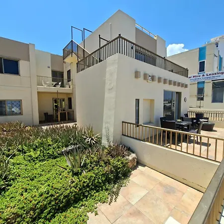 Spacious Bugibba Seafront Free Parking Free Wifi